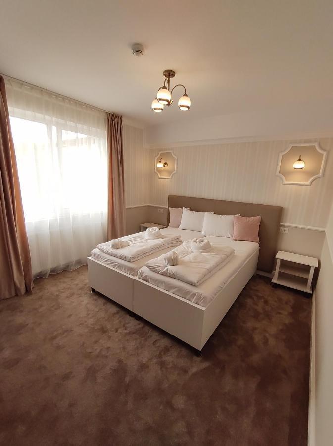 Fanea Hotel